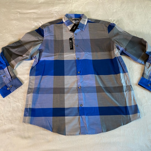 Blue Gray Plaid Long Sleeve Button Down Collared Shirt - Picture 6 of 13
